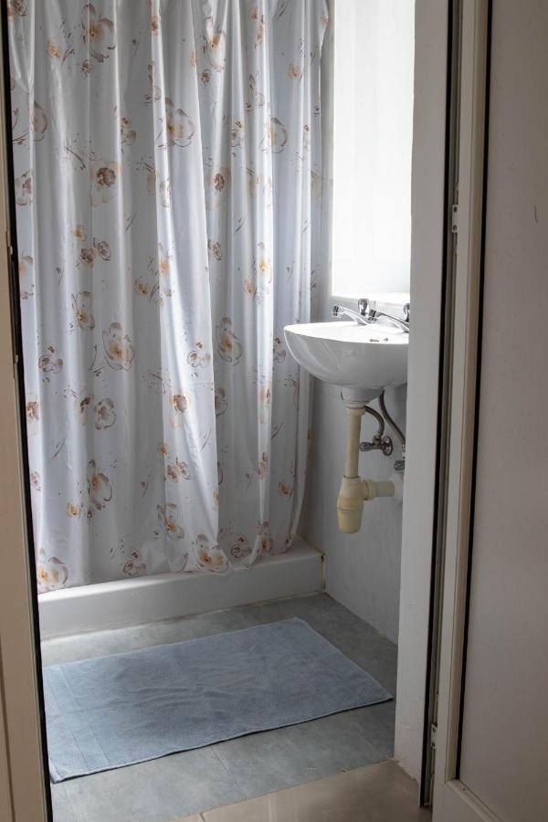 Spacious 3-Bedroom Apartment 30 Seconds From Sea 马尔萨斯卡拉 外观 照片